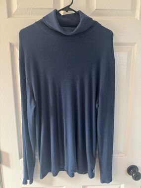 Guess Men's Navy Turtleneck Sweater